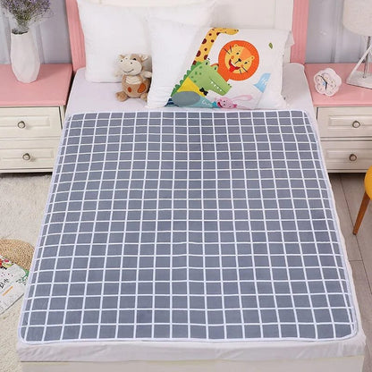 Waterproof Changing Mat: Breathable & Non-Slip for Babies