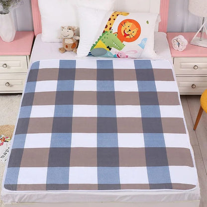 Waterproof Changing Mat: Breathable & Non-Slip for Babies
