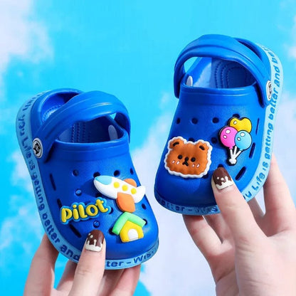 Summer Kids Hole Sandals – DIY Waterproof Play Clogs