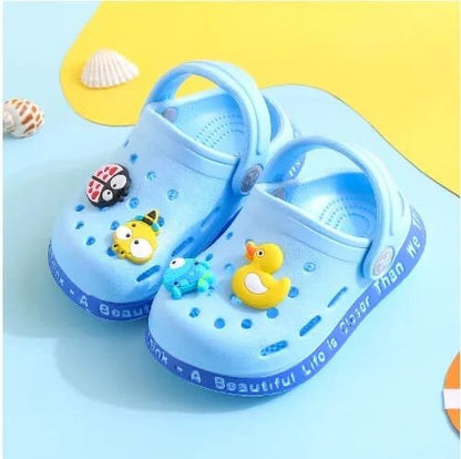 Summer Kids Hole Sandals – DIY Waterproof Play Clogs