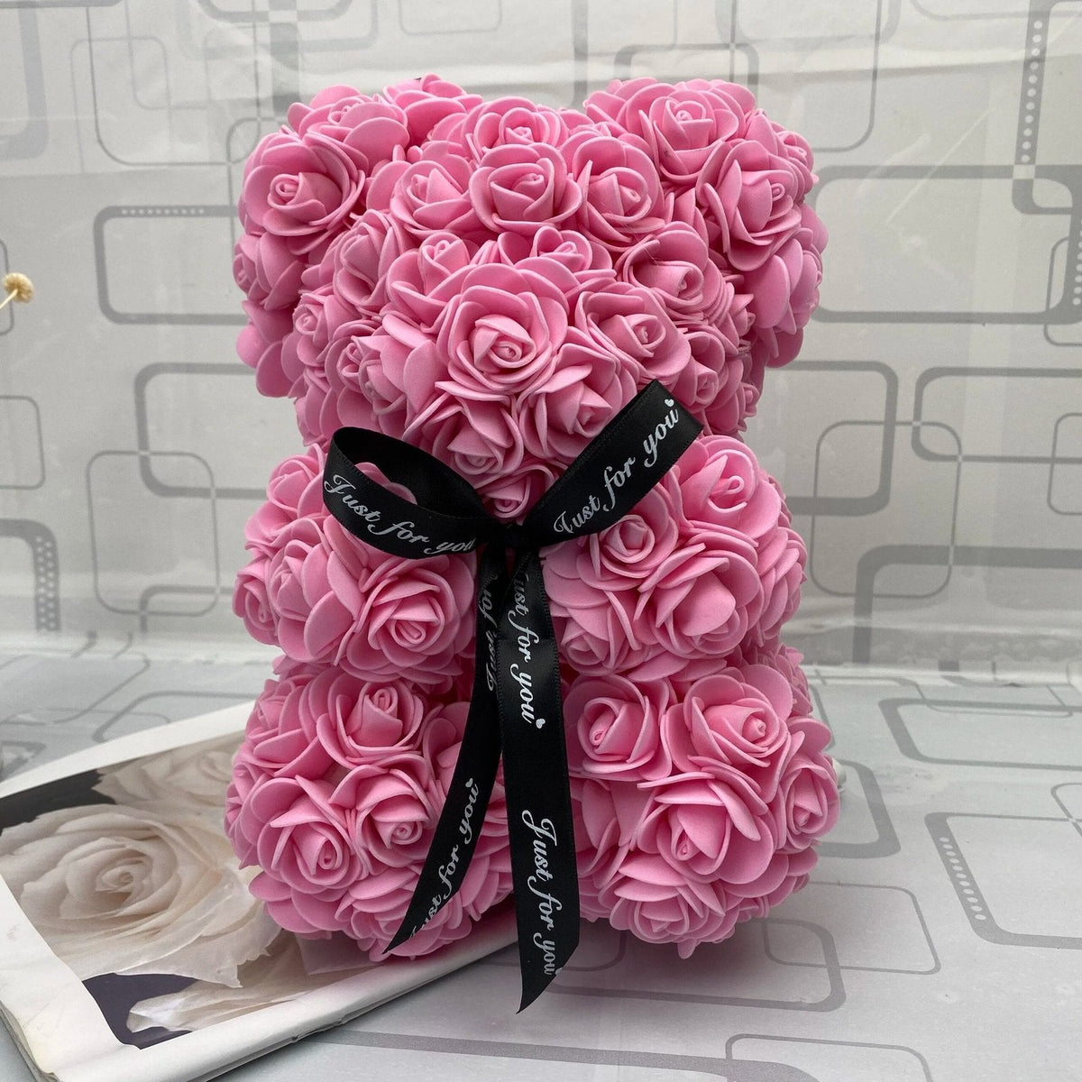 25cm Red Rose Teddy Bear - Ideal Valentine's Day & Christmas Gift