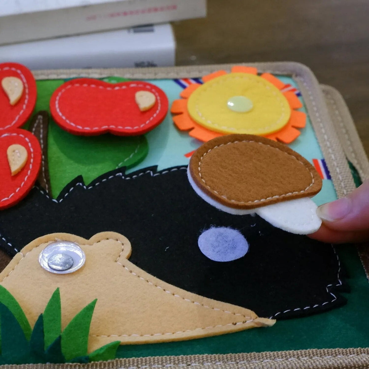 Montessori Fawn Cartoon Animal Cloth Book: Soft Activity for Baby Girls