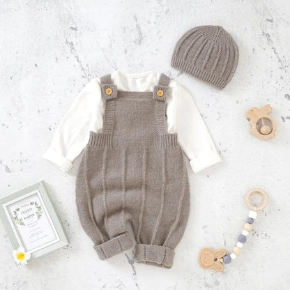 Sleeveless Knitted Romper & Hat Set: Neutral Baby Outfit