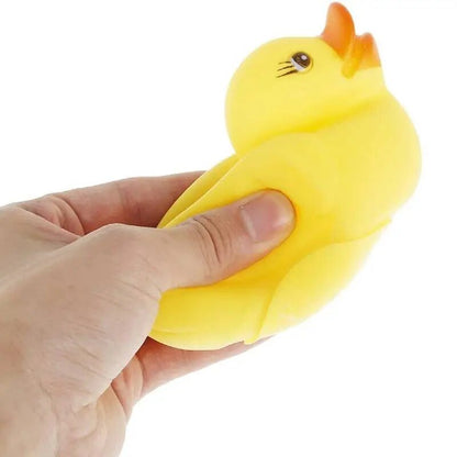 4pcs Rubber Duck Family Set - Squeaky Bathtub Toys for Kids
