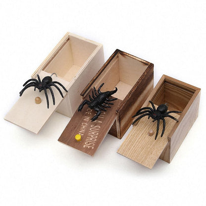 Novelty Prank Scare Spider Box Wooden April Fool's Day Surprise