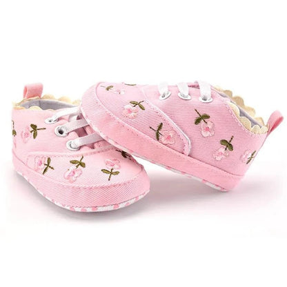 White Lace Floral Baby Girl Shoes – Soft Prewalkers